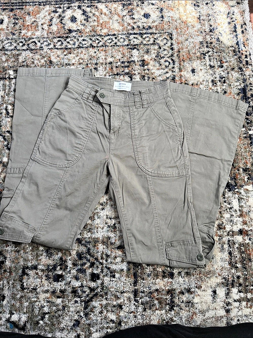 Women’s Cotton On Green cargo pants
